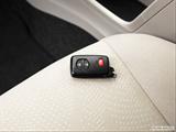  Key fob on driver's seat photo